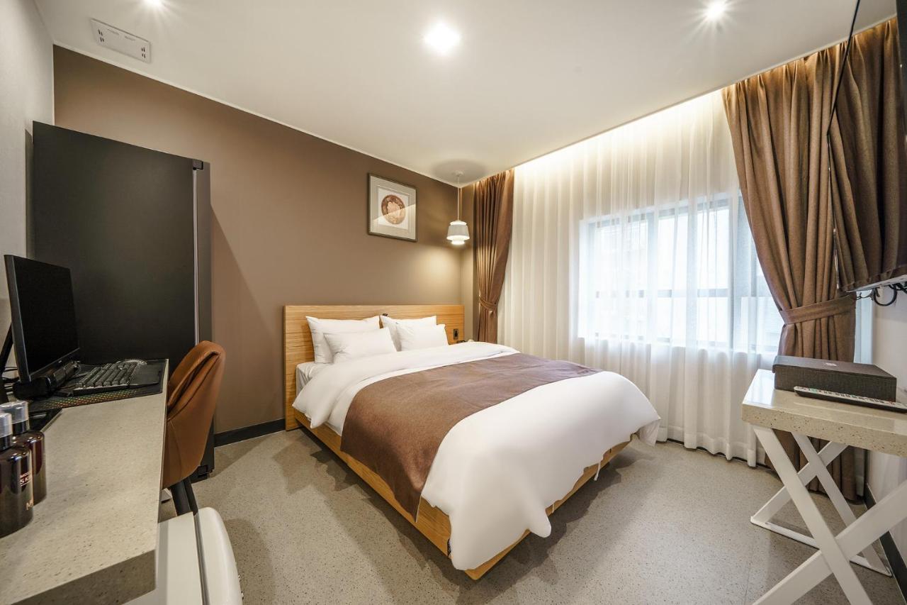 Hotel Maria Pyeongtaek Buitenkant foto