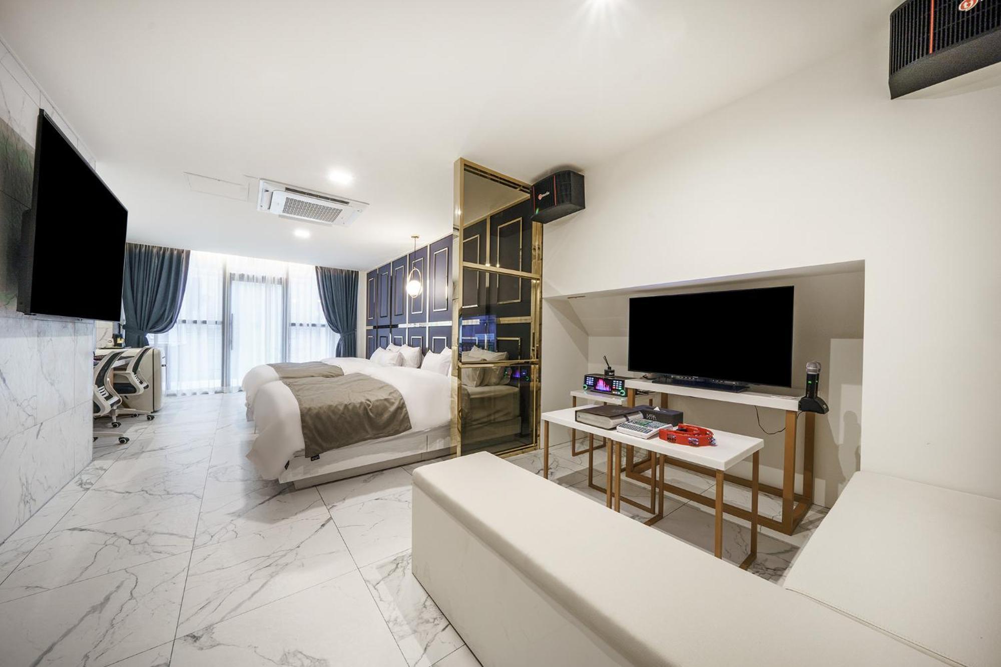 Hotel Maria Pyeongtaek Buitenkant foto